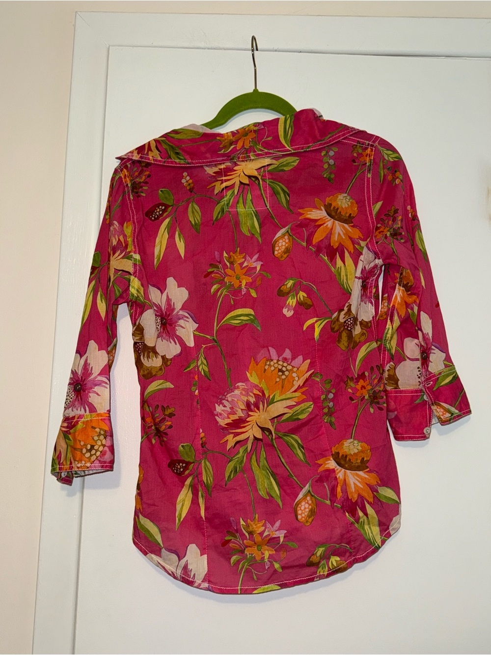 Floral Button-Front Women's Shirt - Hot Pink - Picture 6 of 6
